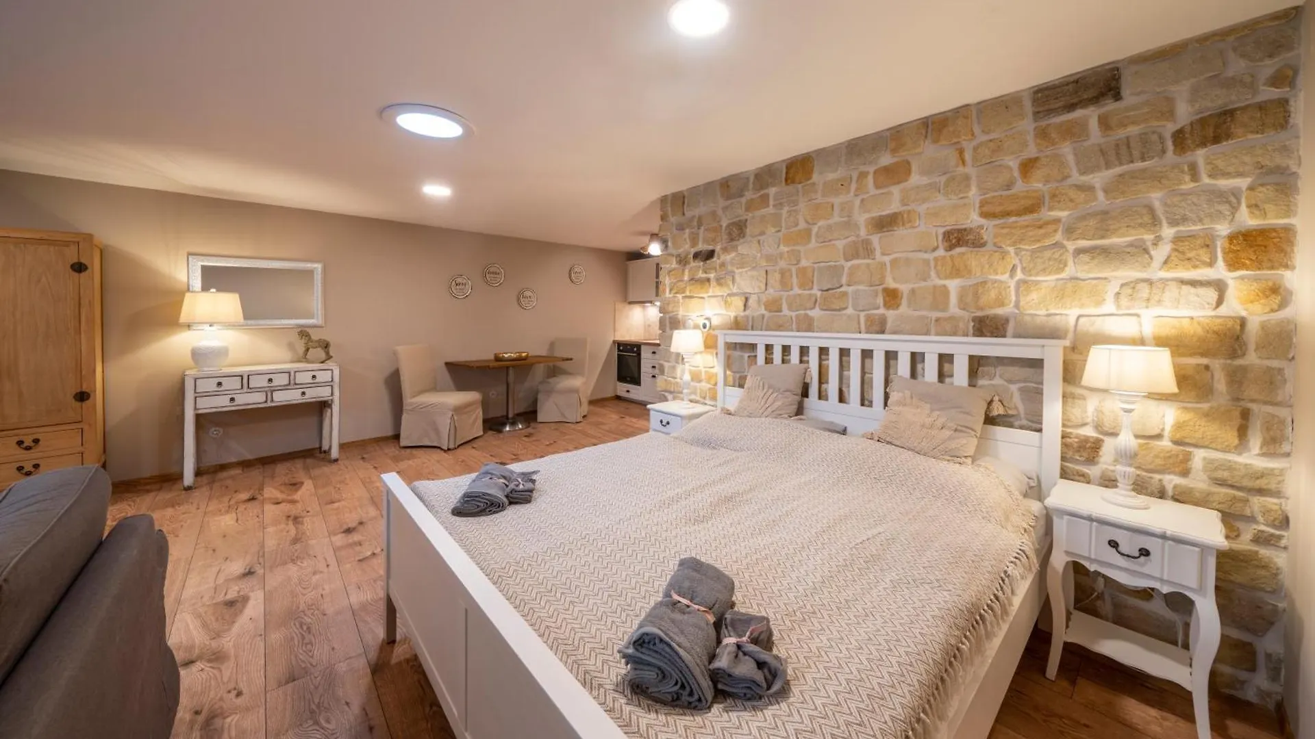 Apartment Prague West - Quite Studio Terrace Chyne Hostivice