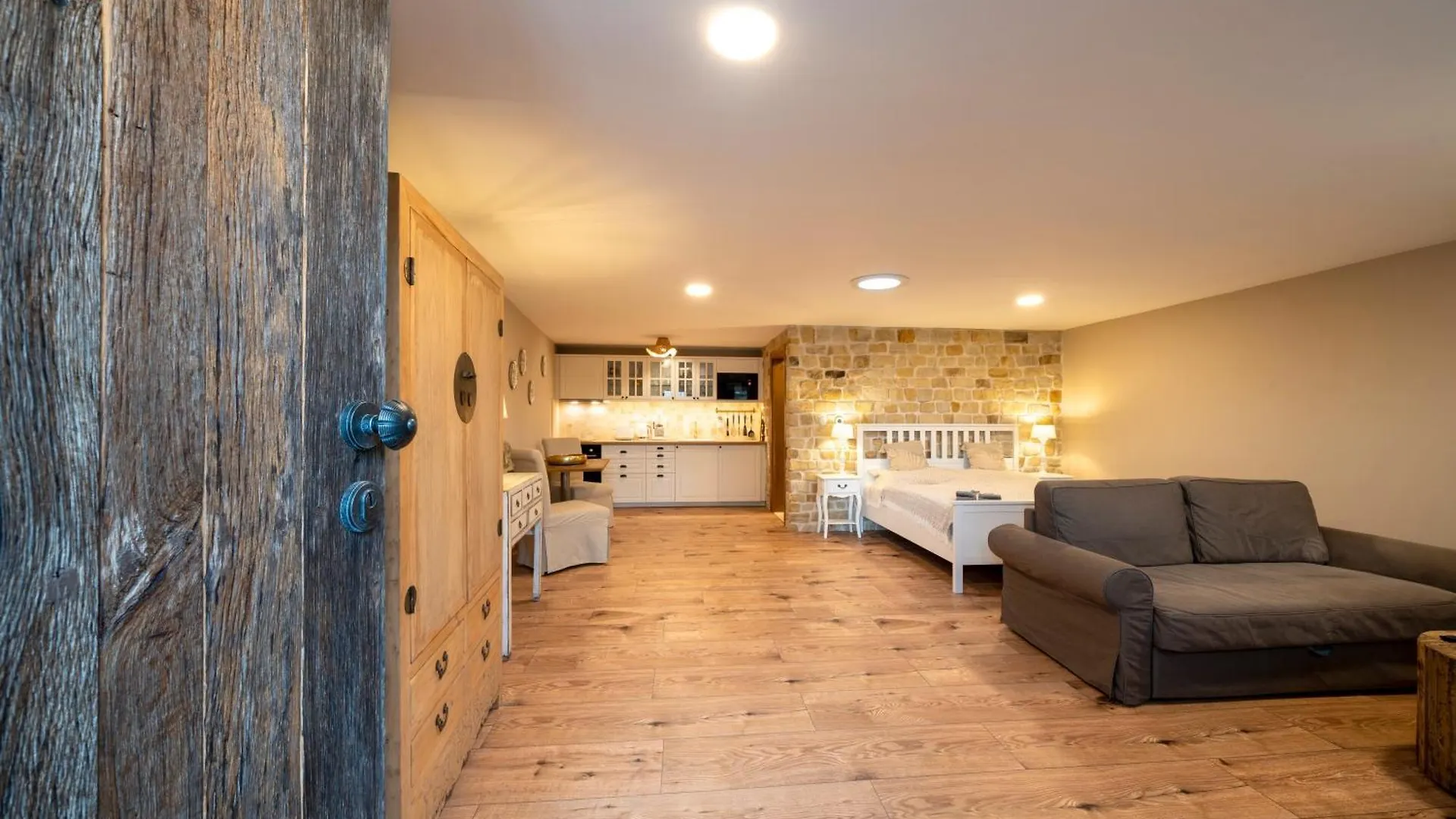 Prague West - Quite Studio Terrace Chyne Hostivice Apartment