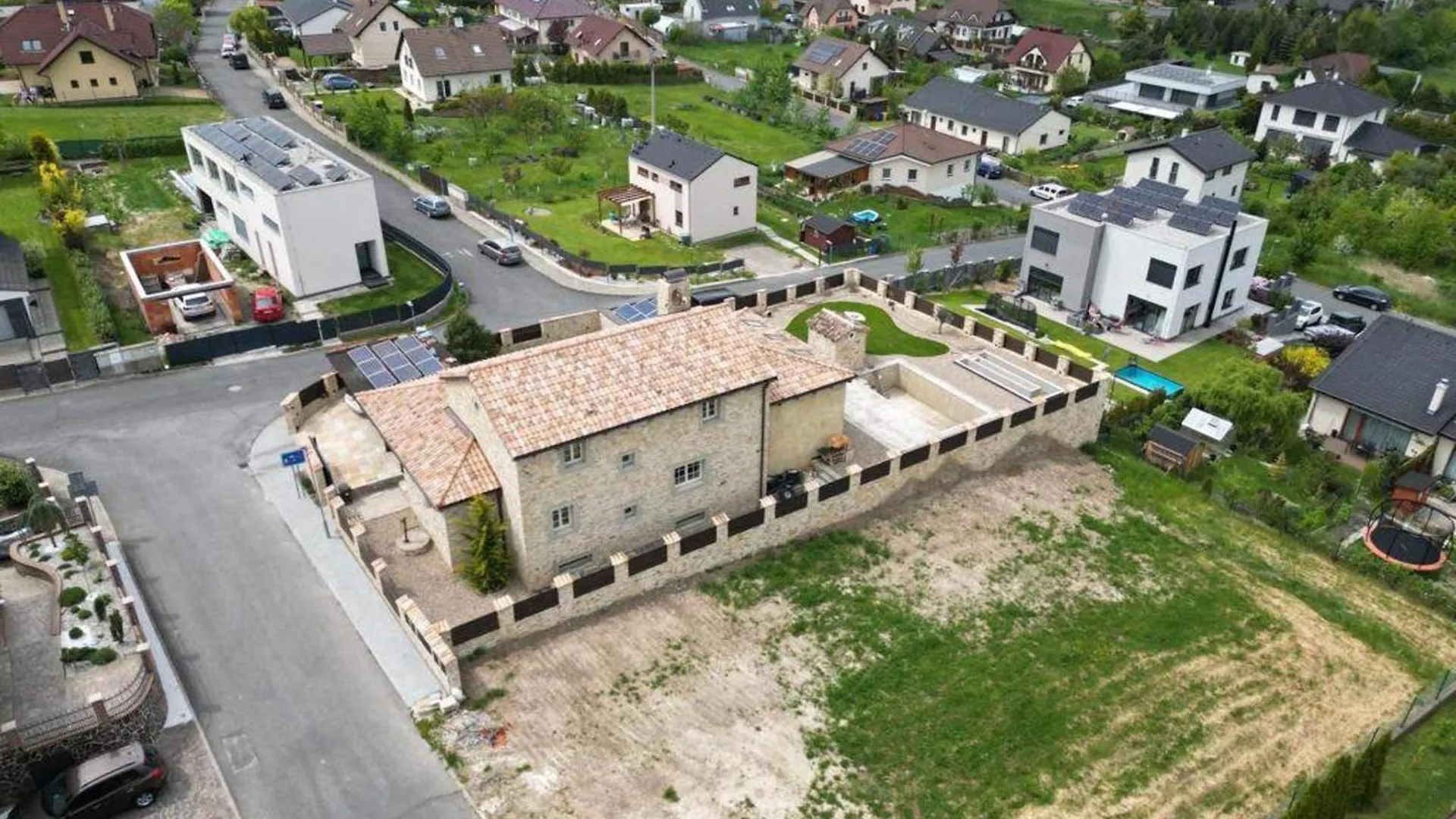 Apartment Prague West - Quite Studio Terrace Chyne Hostivice Czech Republic