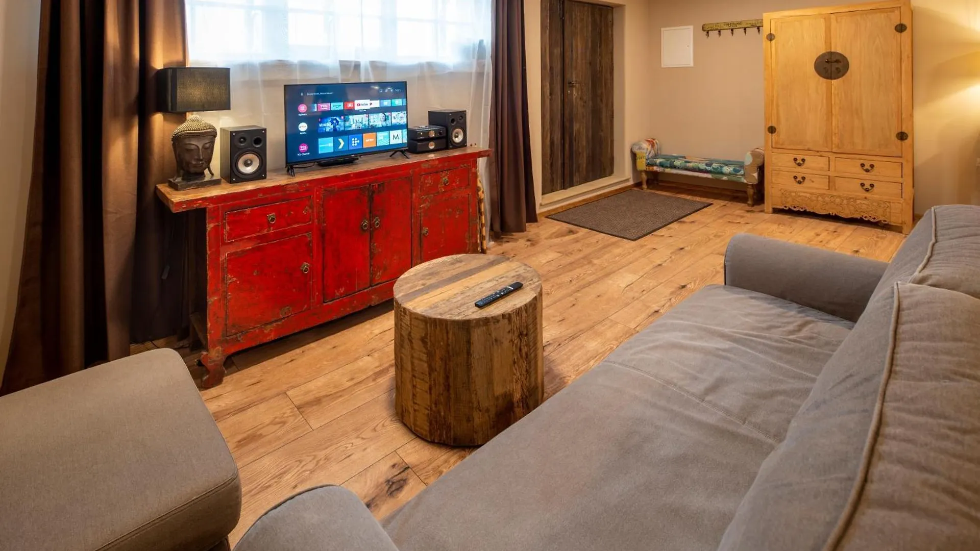 Apartment Prague West - Quite Studio Terrace Chyne Hostivice