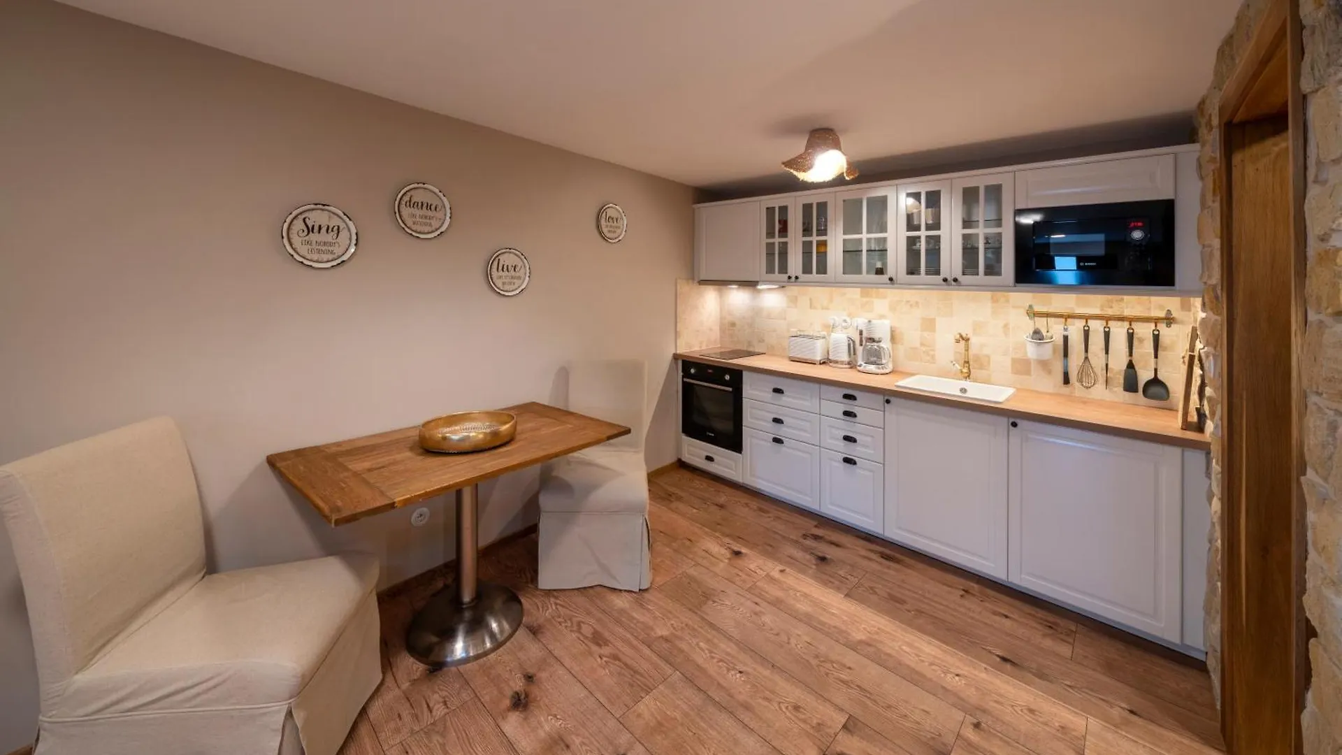 Prague West - Quite Studio Terrace Chyne Hostivice Apartment